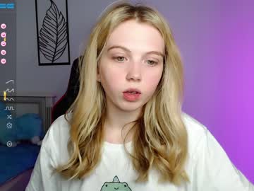 hardcore cam girl small_blondee image #2522600