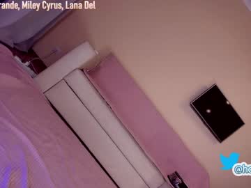 hardcore cam girl hollyextra image #1726810