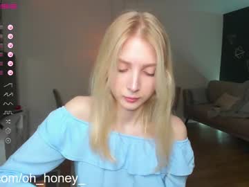 hardcore cam girl oh_honey_ image #3238695