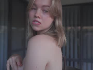 hardcore cam girl bibi_it_is image #4007181