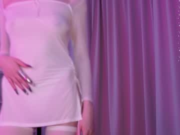 hardcore cam girl holliwould_ image #4359768