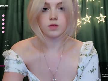 hardcore cam girl small_blondee image #3289587