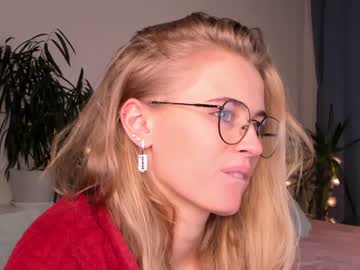 hardcore cam girl linellali image #1816119