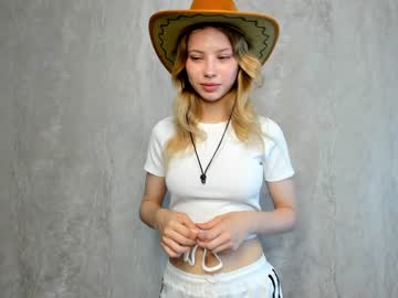 hardcore cam girl olivia_madyson image #3327952
