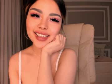 hardcore cam girl bae_suz image #1018560