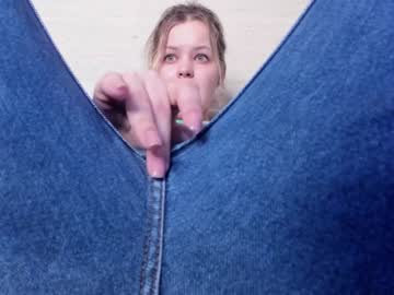 hardcore cam girl dianaholiday image #2680780