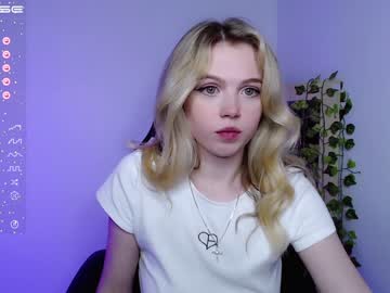 hardcore cam girl small_blondee image #2557767