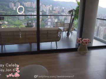 hardcore cam girl honeyco57 image #4028632