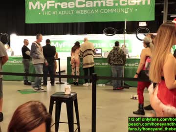 hardcore cam couple honeyand_thebear image #204397