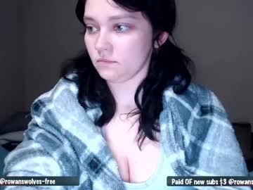hardcore cam girl rowanswolves image #638271