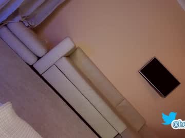 hardcore cam girl hollyextra image #2027144
