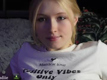 hardcore cam girl bestblondiiecb image #3831696