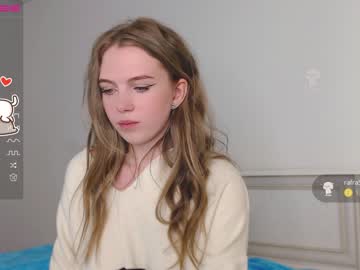 hardcore cam girl small_blondee image #2061477