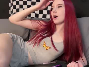 hardcore cam girl petite_scarlettt image #3584485