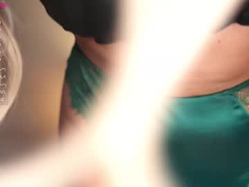 hardcore cam girl babeholly image #3134926
