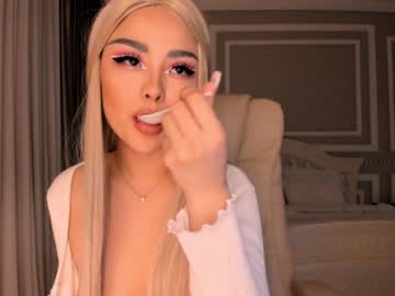 hardcore cam girl bae_suz image #1012415
