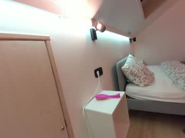hardcore cam girl ehotlovea image #3741592