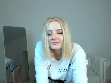 hardcore cam girl oliviabr0wn image #2073010