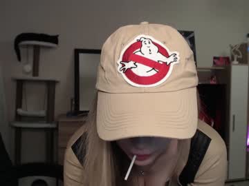 hardcore cam girl gudeeetama image #243446