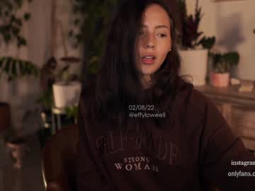 hardcore cam girl effyloweell image #1560794