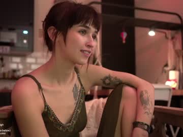 hardcore cam girl hernamewasdira image #4129036