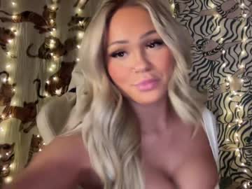 hardcore cam girl ari_02 image #3781395