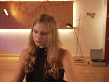 hardcore cam girl chillwithkira image #1851485