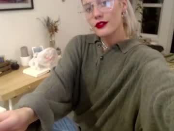 hardcore cam girl bambis_honeypot image #694943