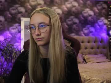hardcore cam girl angeellina image #2244591