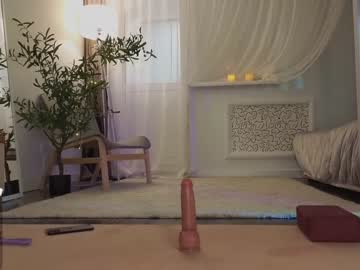 hardcore cam girl ericamiracle15 image #3978565