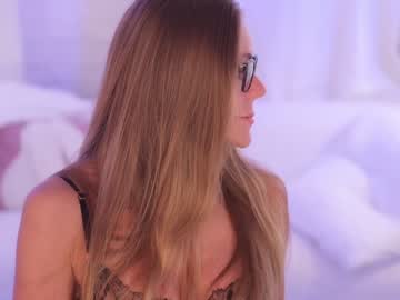 hardcore cam girl eva_fashionista image #3069342