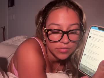 hardcore cam girl angelaskisxo image #4652790