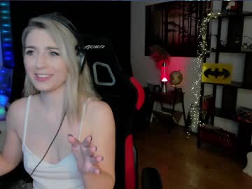 hardcore cam girl kimilee22 image #3285535