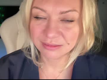 hardcore cam girl kiradivine image #4350314