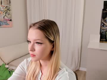 hardcore cam girl kimlewi image #3568502