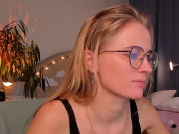 hardcore cam girl linellali image #1840023