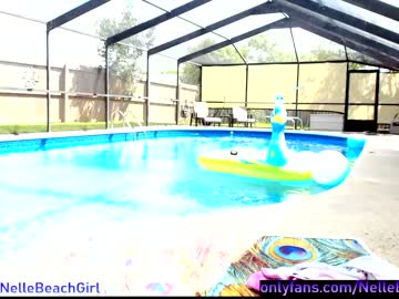 hardcore cam girl nellebeachgirl image #1132435