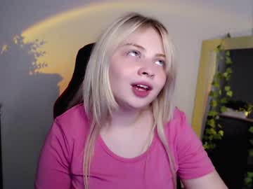 hardcore cam girl shy_blondiee image #2496076