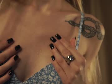 hardcore cam girl cuteelsa_ image #3537746