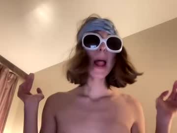 hardcore cam girl collegemysterygirl image #742414