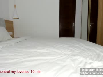 hardcore cam girl carolinaherera image #2136447