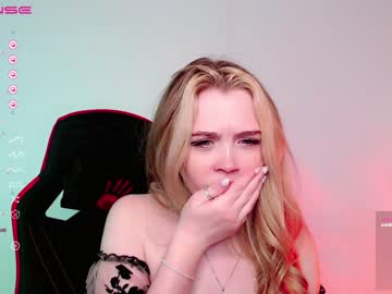 hardcore cam girl small_blondee image #2779688