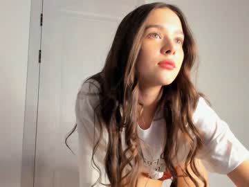hardcore cam girl emilybatee image #2663261