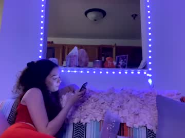 hardcore cam girl kylieexoxoxo2432 image #4464611