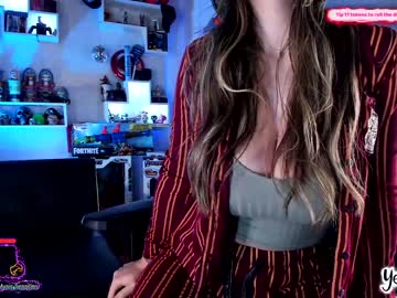 hardcore cam girl yesikasaenz image #1843484