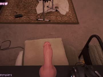 hardcore cam girl evelynpiers image #3087893