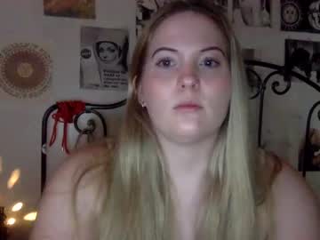 hardcore cam girl meganxoxo60532 image #2732961