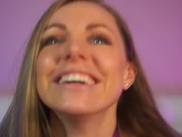 hardcore cam girl eva_fashionista image #3790946