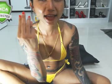 hardcore cam girl asianqueen93 image #1180434