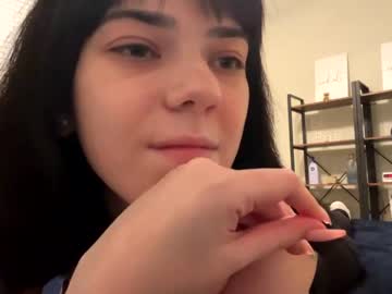 hardcore cam girl mandireed00 image #1513555